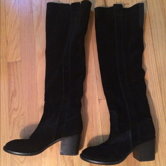 BCBG Shoes - Women’s leather boots